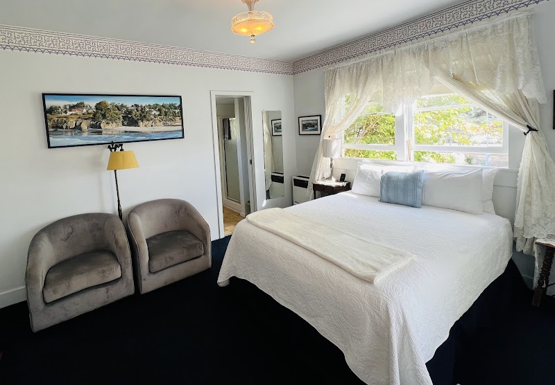 Seagull Inn Bed & Breakfast 