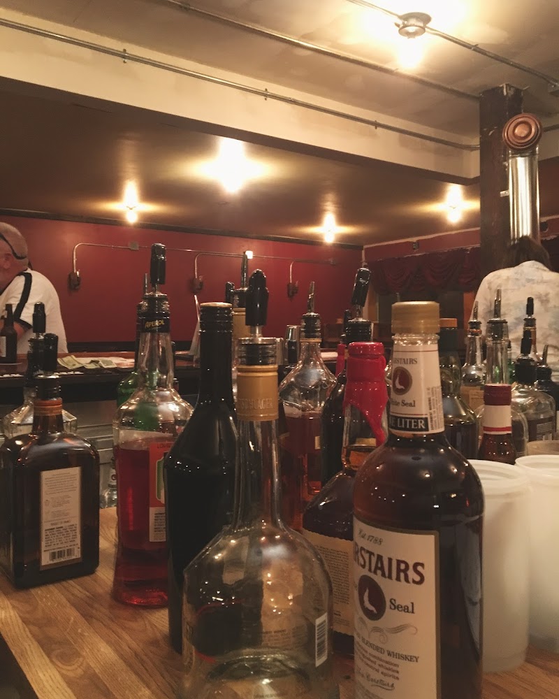 Slowpoke Lounge & Cabaret