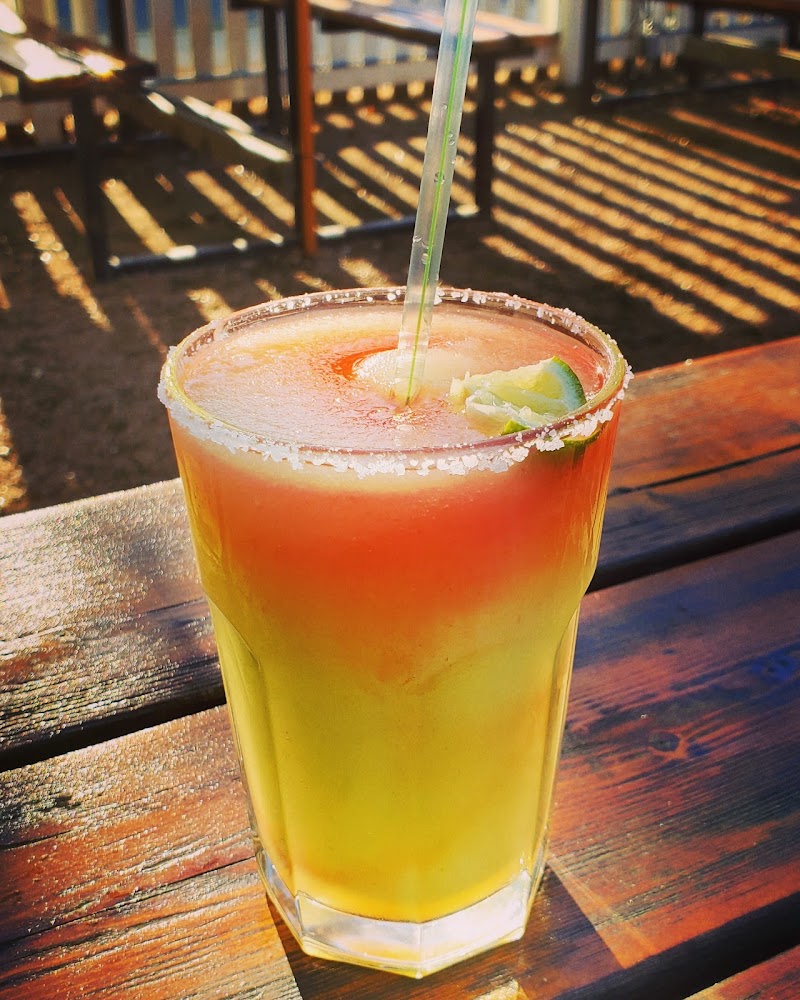 Oak St. Drafthouse & Cocktail Parlor