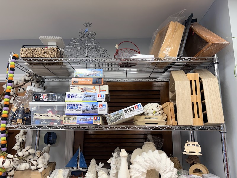 Dabble Creative Reuse Center