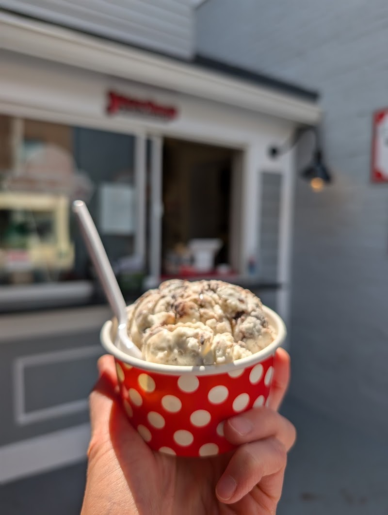 Jitterbugs Ice Cream Cafe 