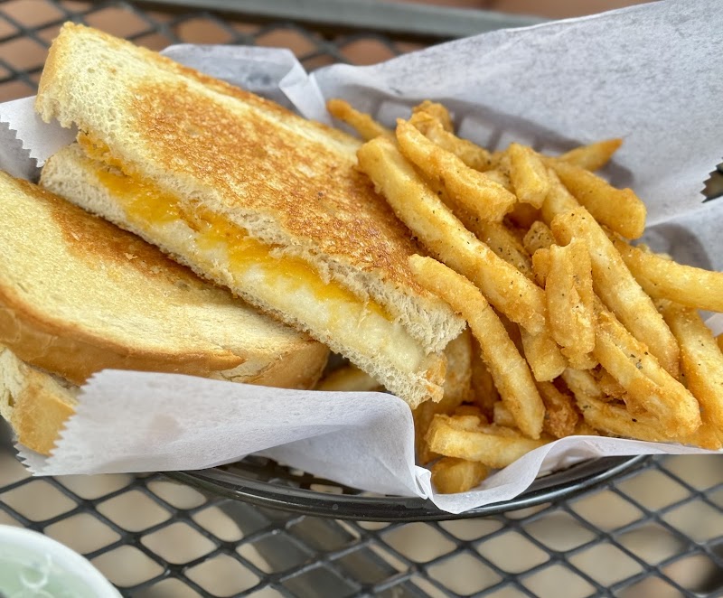 Public House Kitchen & Brewery