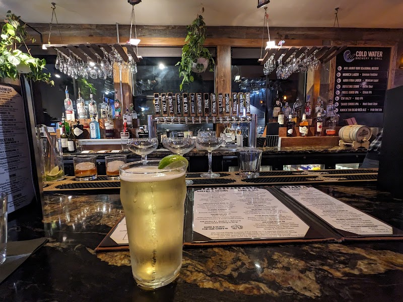 Cold Water Brewery & Grill
