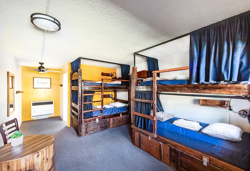 Mellow Mountain Hostel