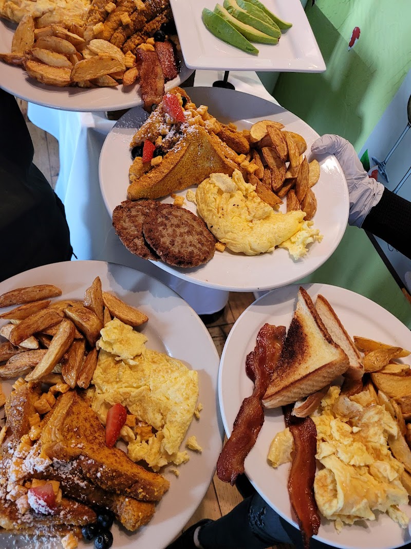 5th street patio cafe