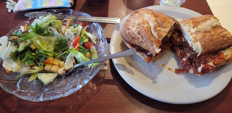 Luigi's Italian Restaurant and Pizza