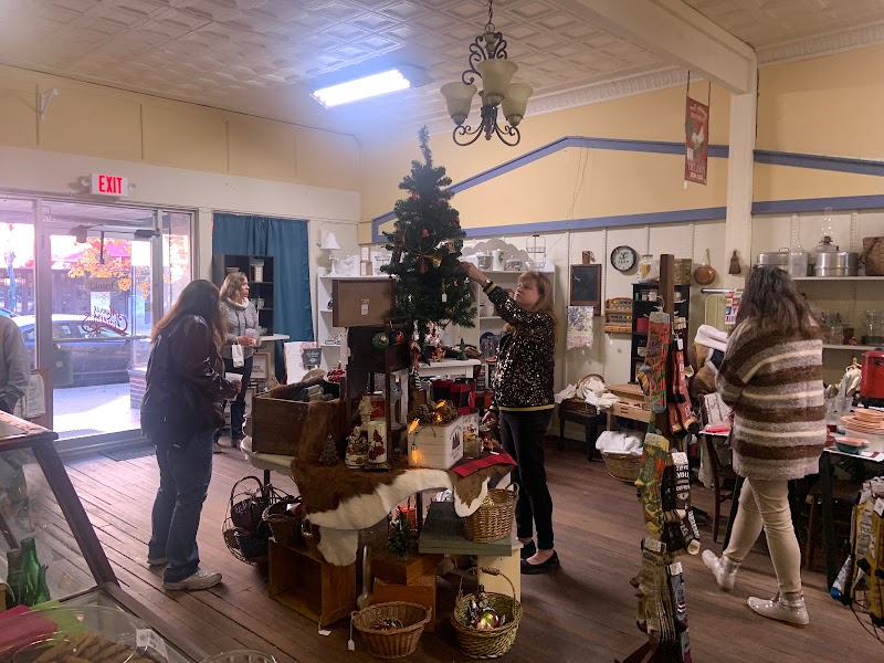 Prickly Pear Antiques & More
