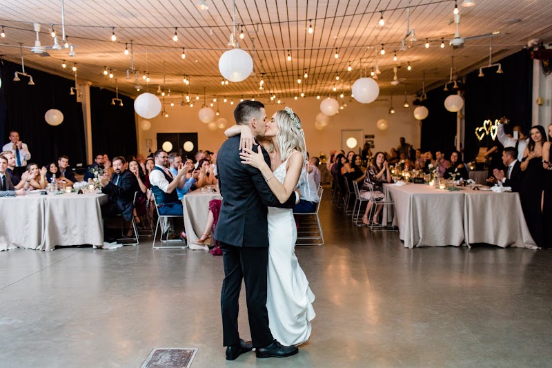 PALM SPRINGS FLORIST