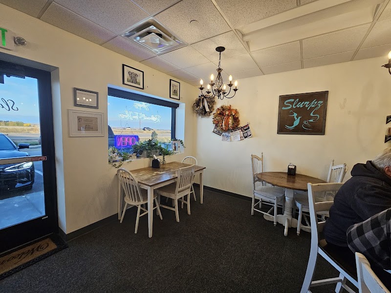 Slurpz Restaurant & Tea House