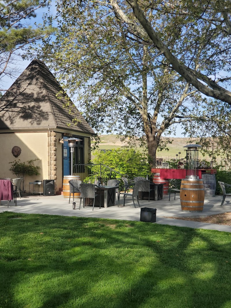 Hells Canyon Winery