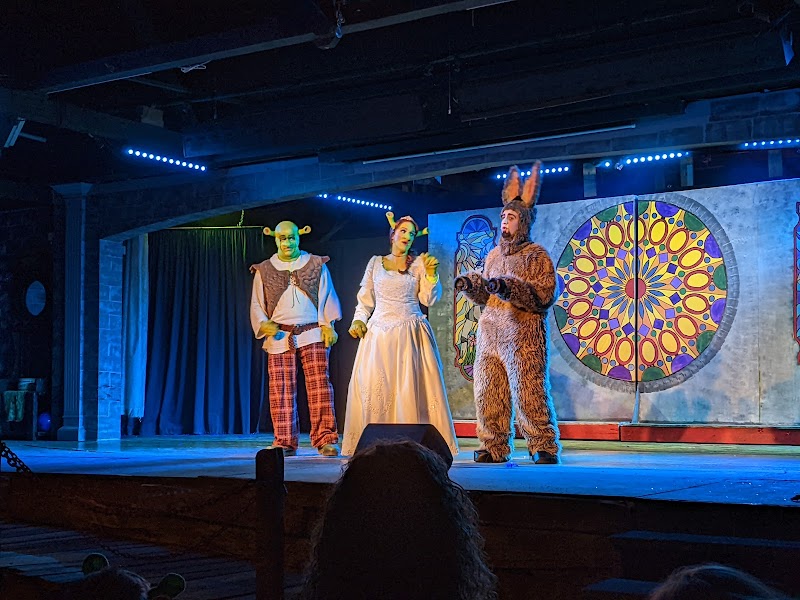 Golden Chain Theatre