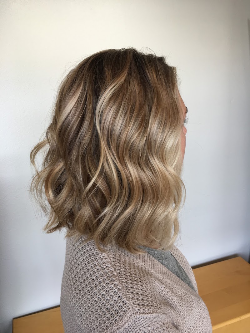 Kelsey Shoaff - Enhanced Natural Haircolor