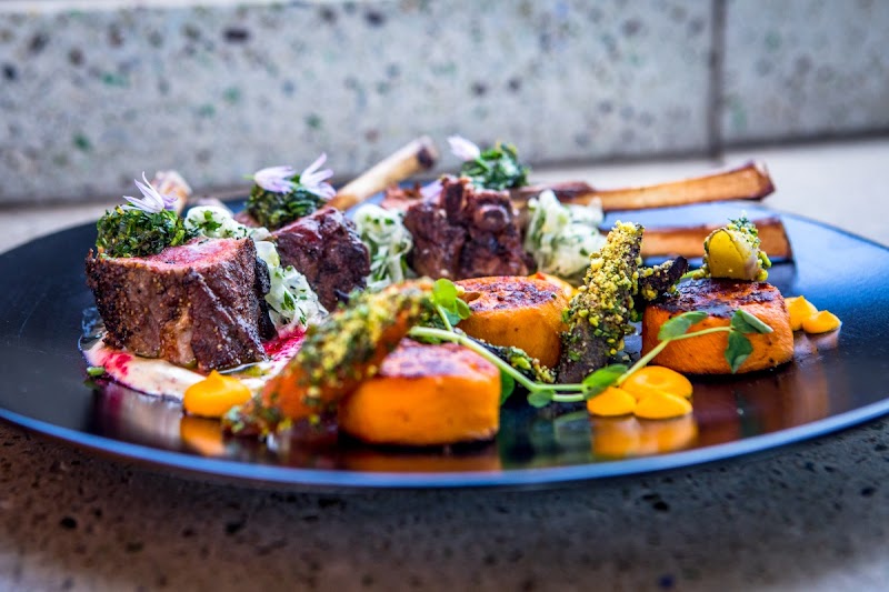 Eolus Bar and Dining