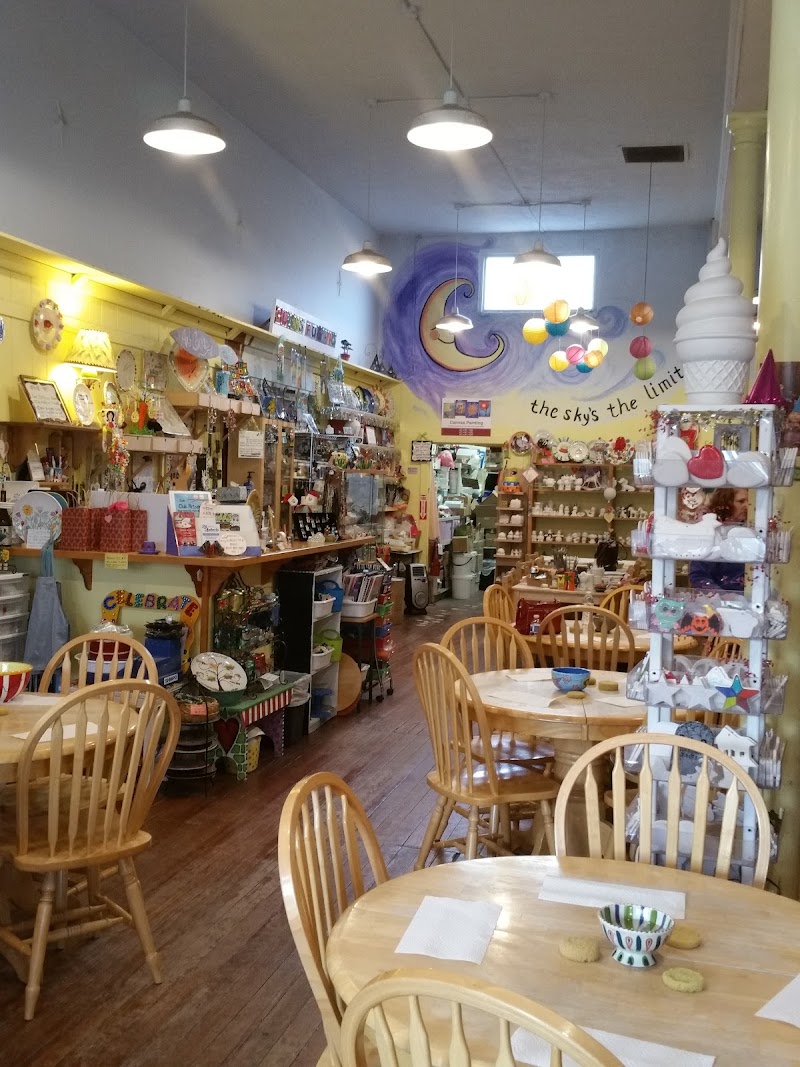 ARTCENTRIC POTTERY & GLASS STUDIO