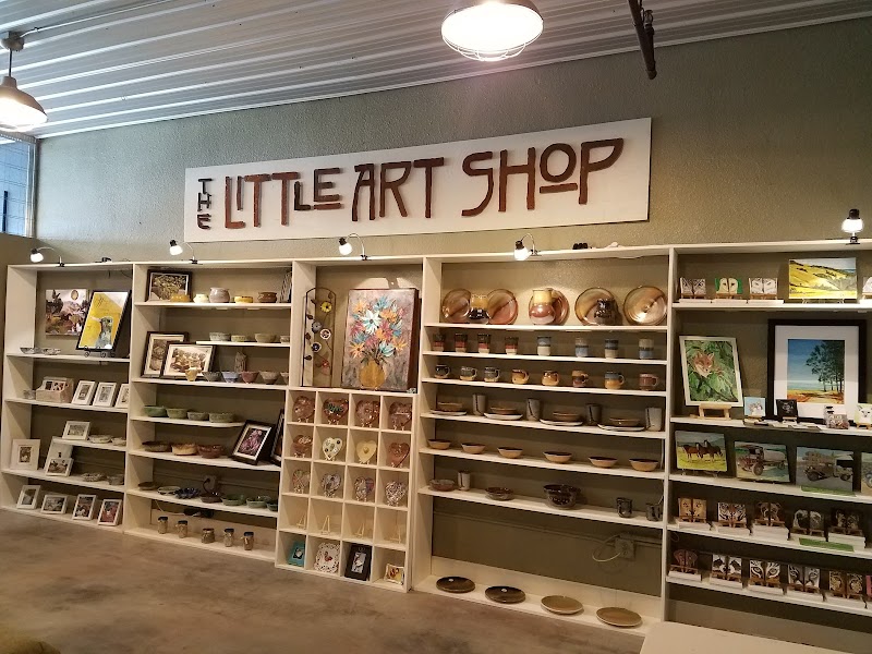 THE LITTLE ART SHOP