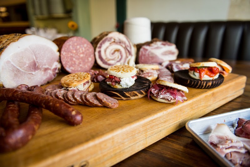 Alimentari at Left Bank