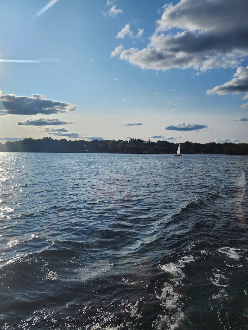 Paradise Charter Cruises & Minneapolis Queen WEBSITE