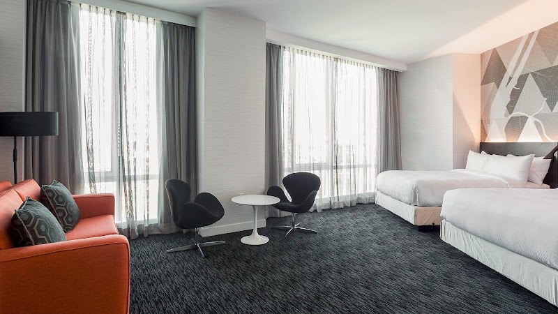 Courtyard by Marriott Long Island City