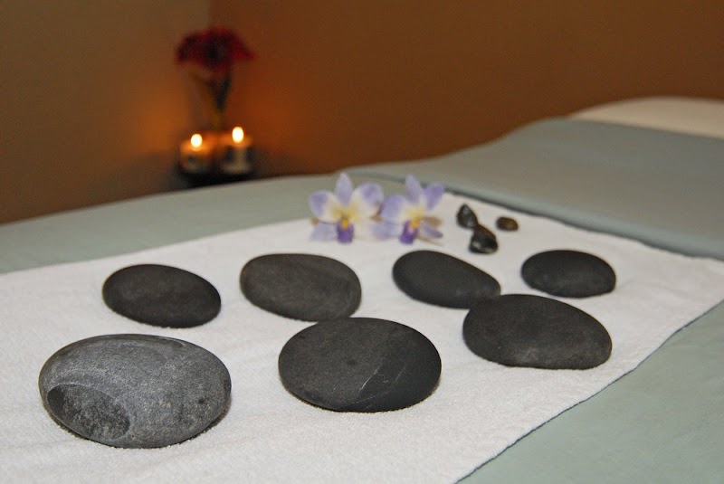 CLAUDIA'S BODY AND SKIN CARE CENTER