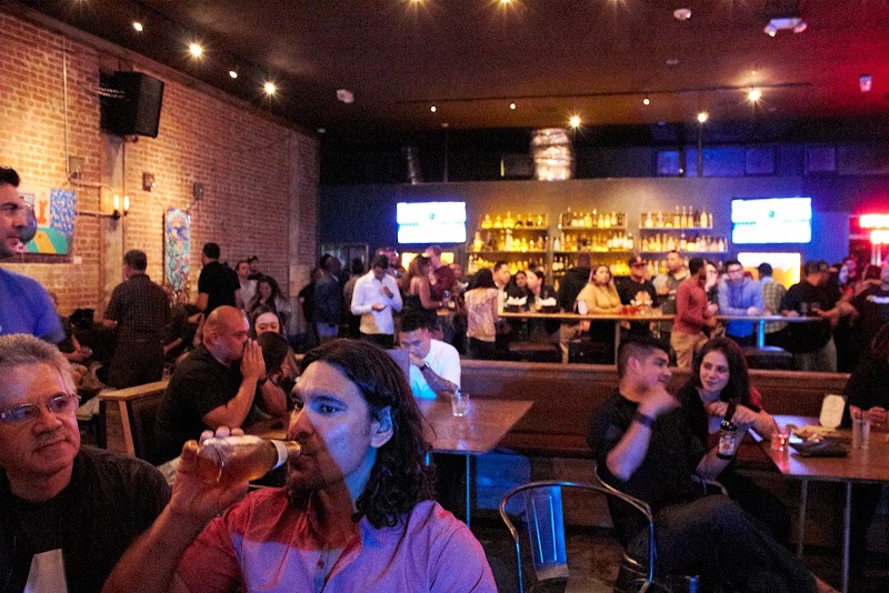 THE DIRTY BIRD LOUNGE