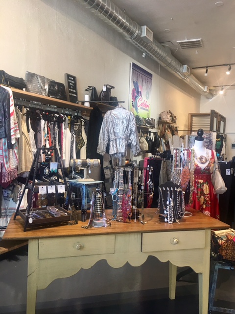 Colibri Clothing Revival