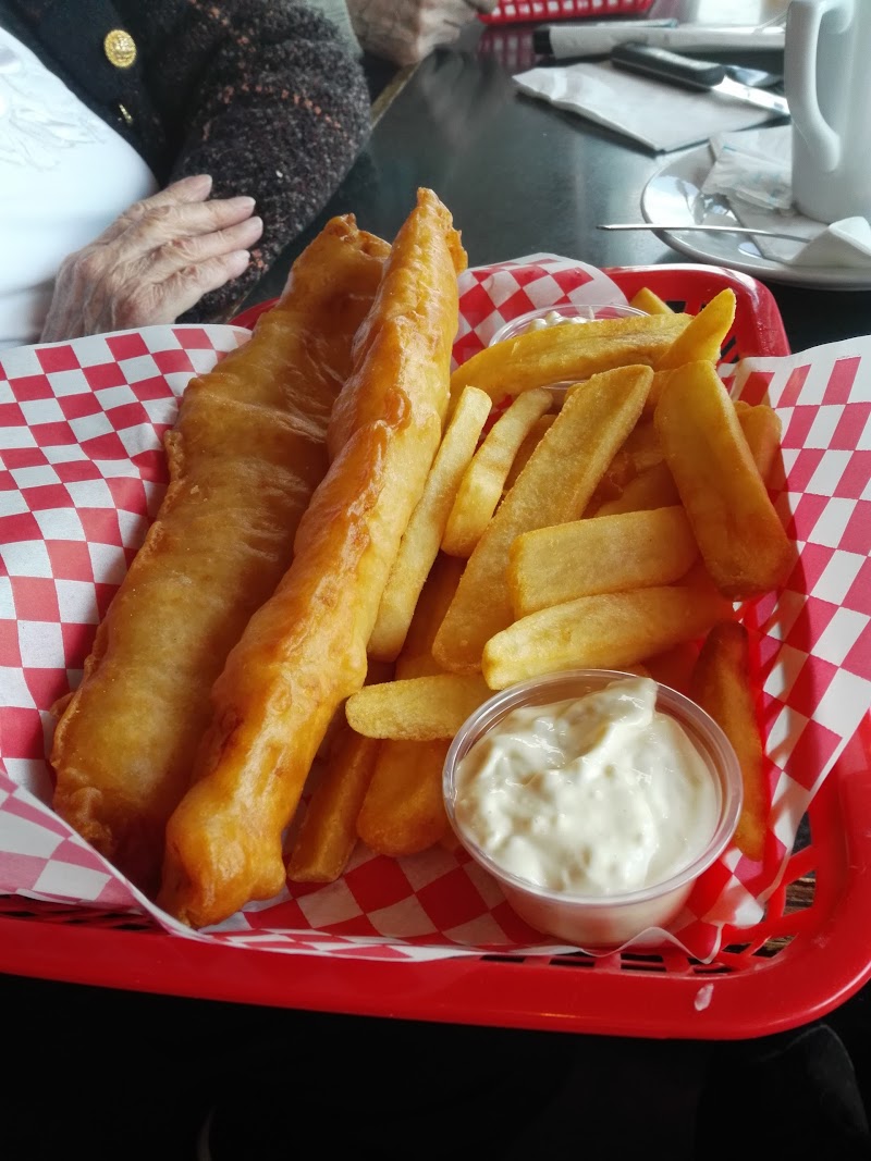 NICKI'S BELLA MARINA