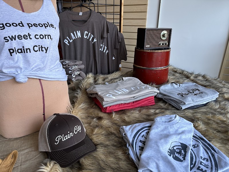 Mainstreet Treasures & Tees