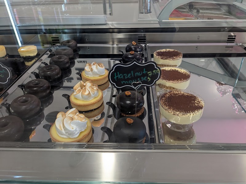 arome caffe and patisserie