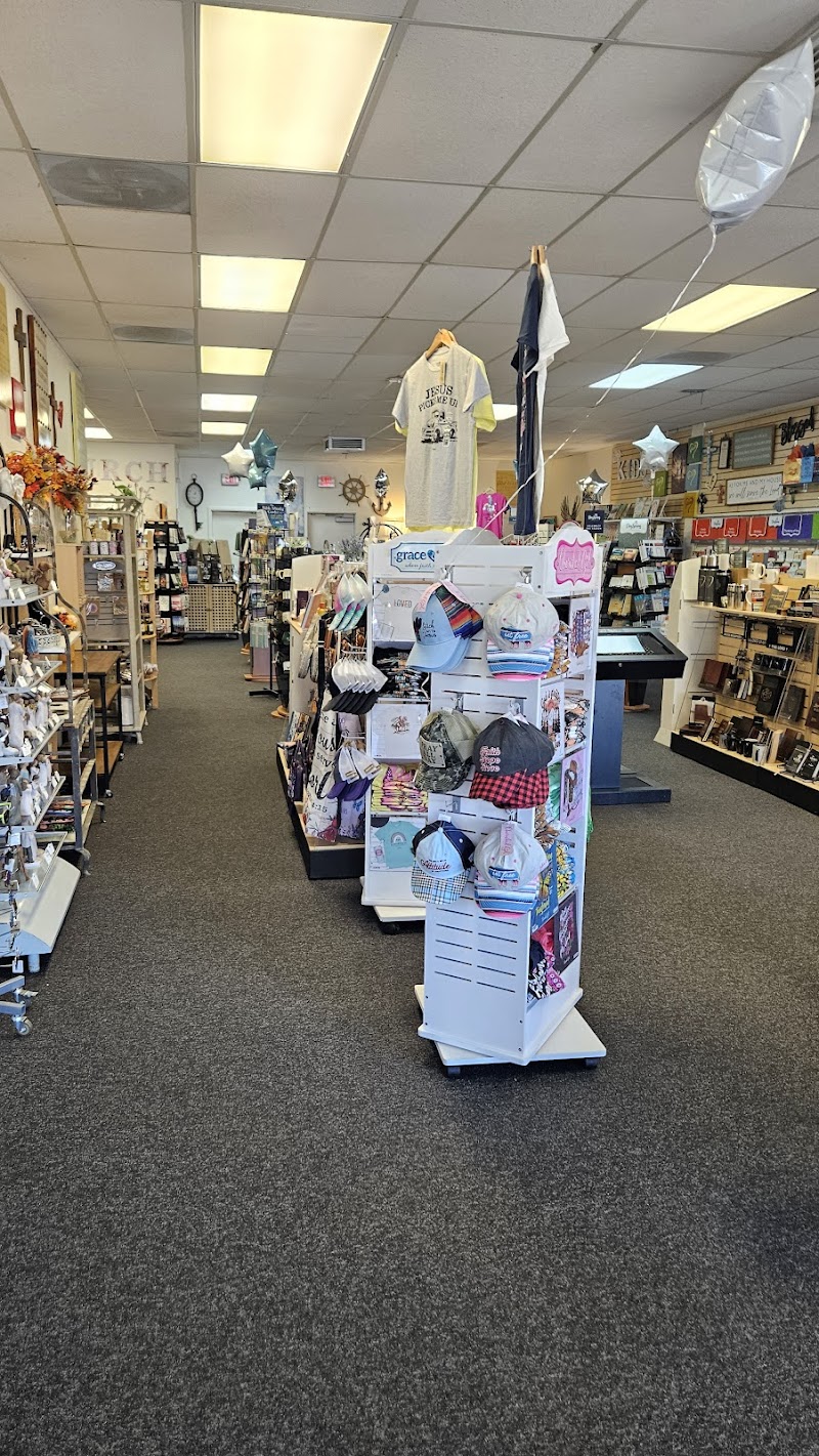 Lighthouse Bibles & Gifts