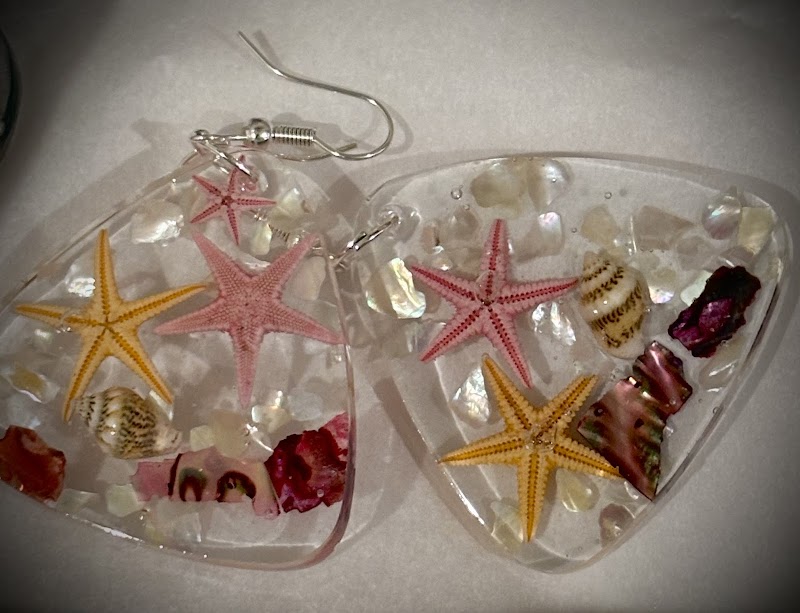 Lavender Blooms Florist & Gifts