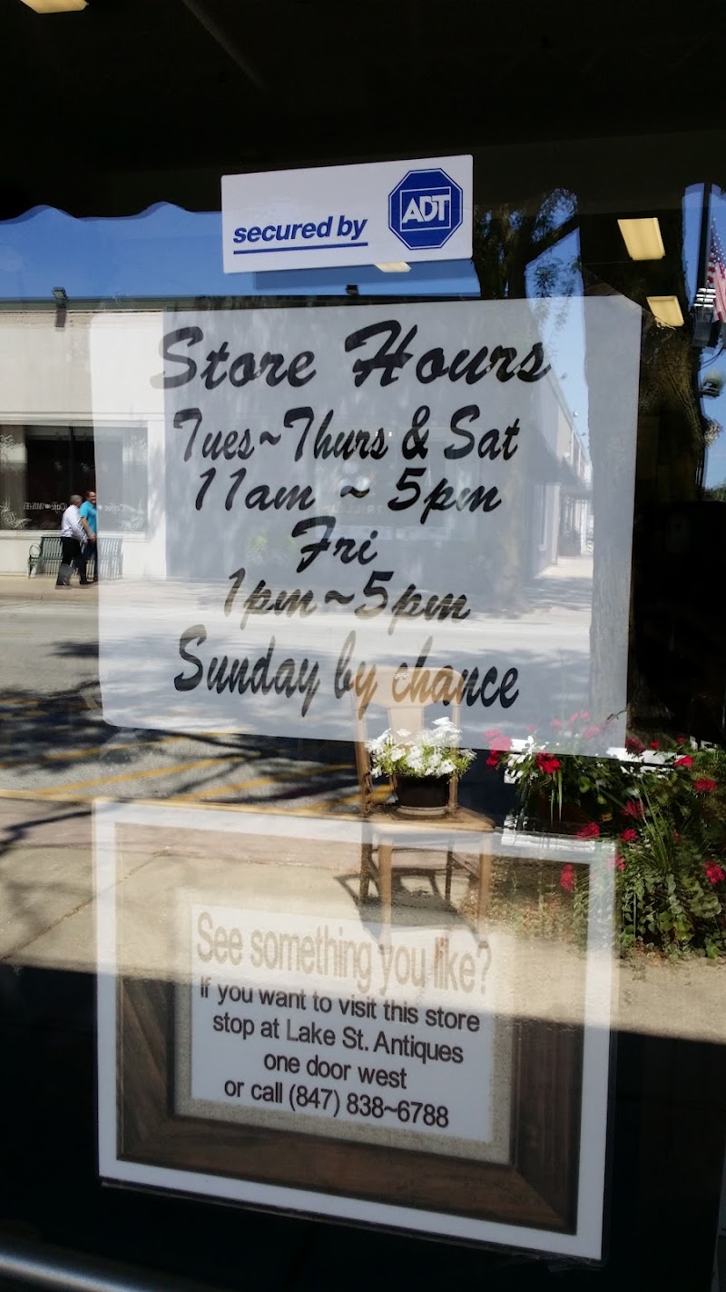 Wilmot Heritage Antiques & Gifts