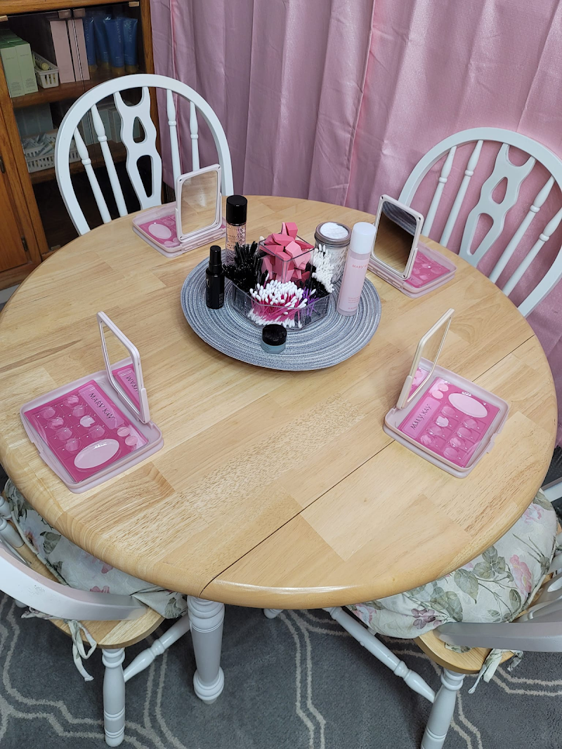 Lynne Gouge, Independent Mary Kay Beauty Consultant