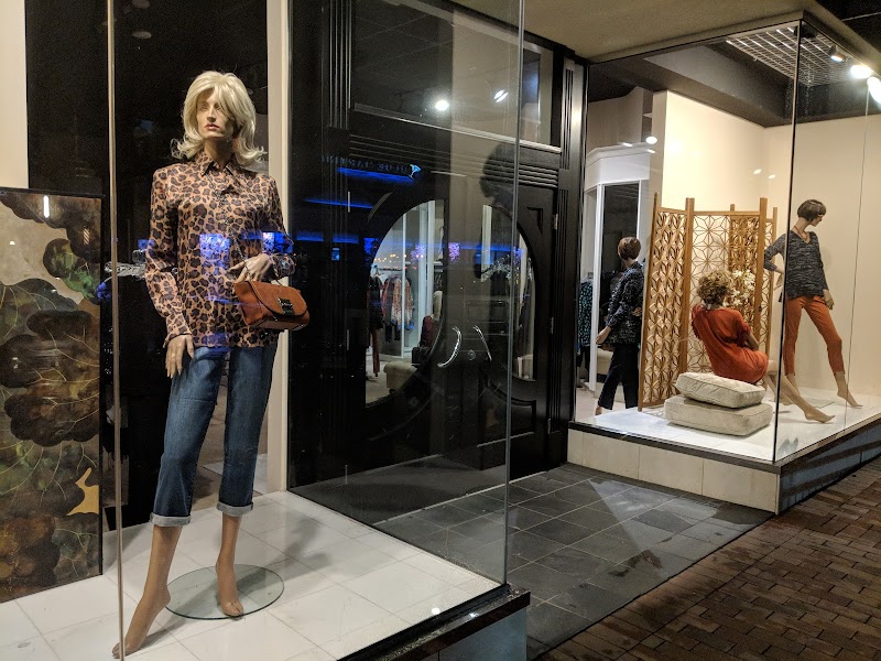 Joni's Boutique