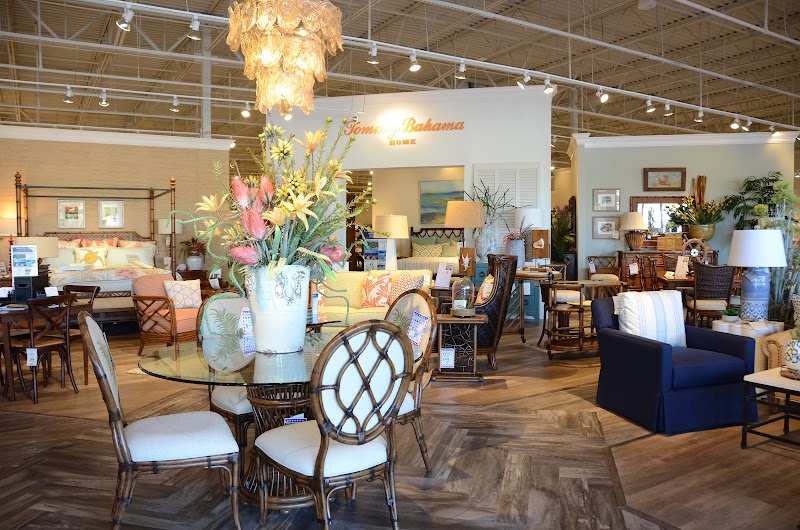 Lott's Furniture
