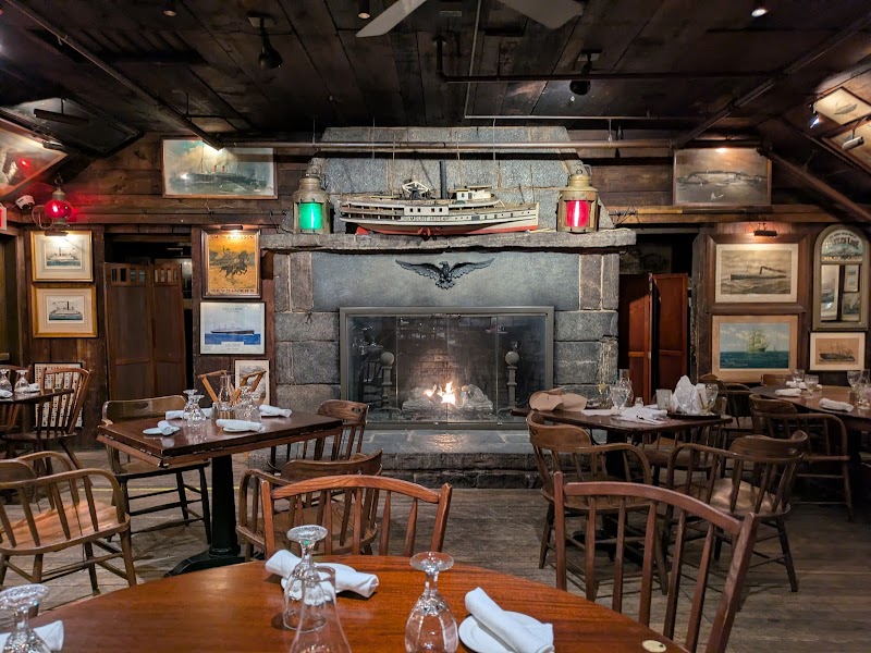 Griswold Inn Lodging