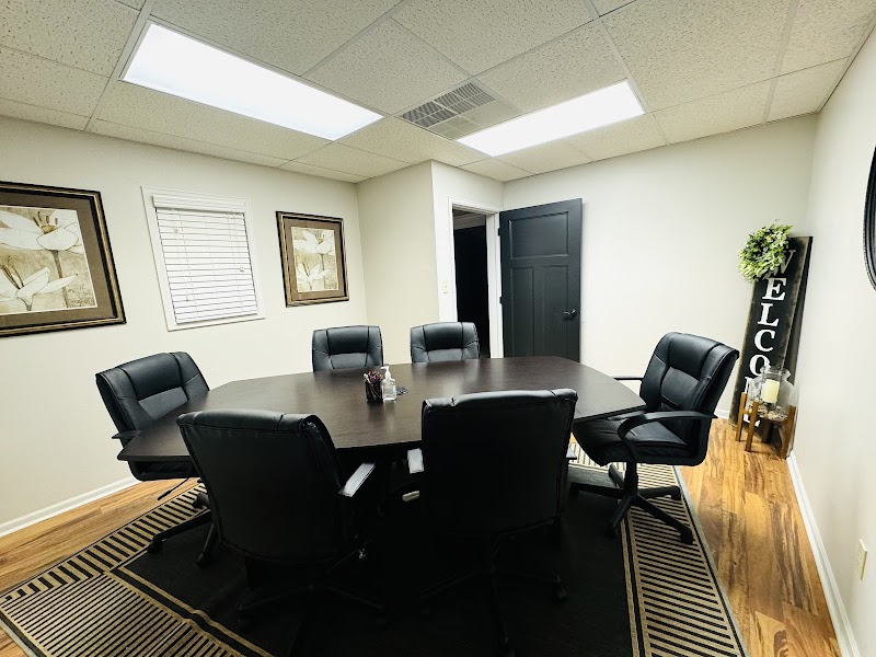 Avon - Julie Matthews, Independent Sales Representative