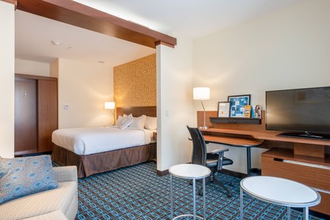 Fairfield Inn & Suites by Marriott