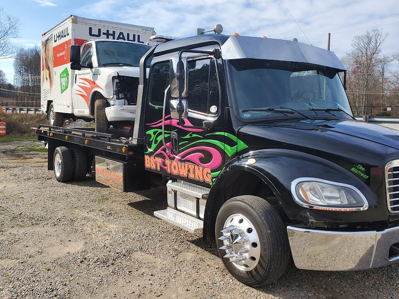 B&T Towing