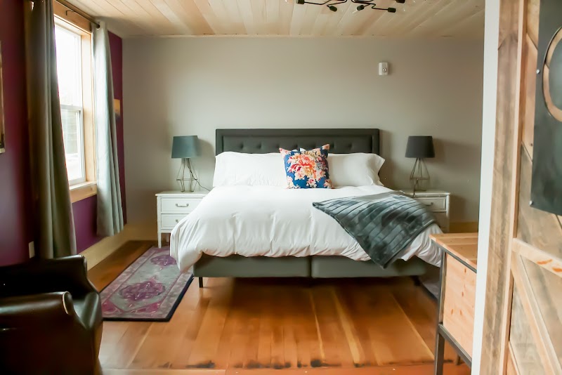 Historic Central Hotel