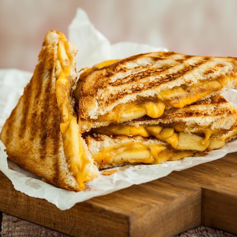 AJ's Market & Ice Cream