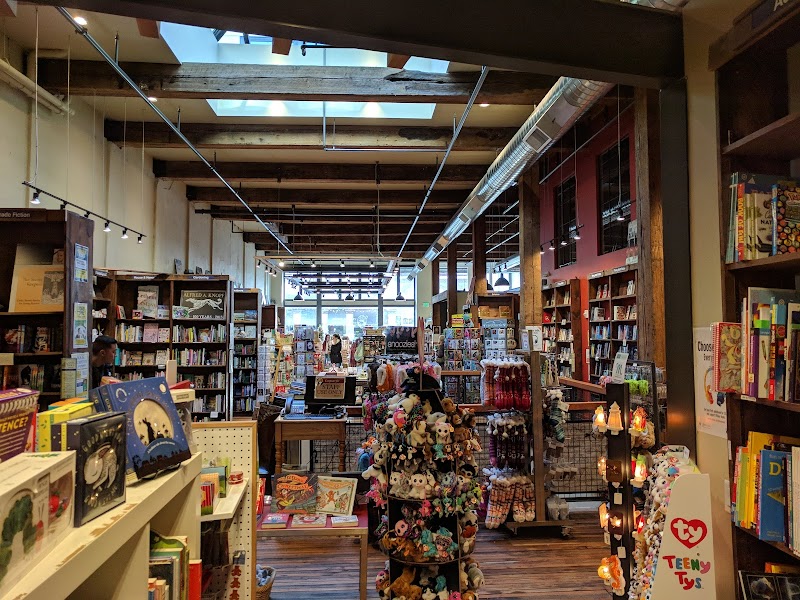 Village Books and Paper Dreams - Lynden
