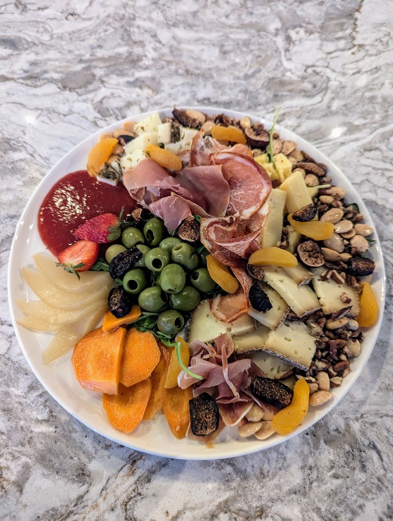 Vine Street Social LLC