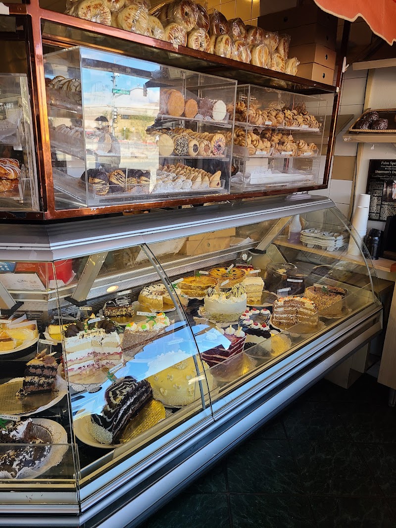 Sherman?s Deli and Bakery 