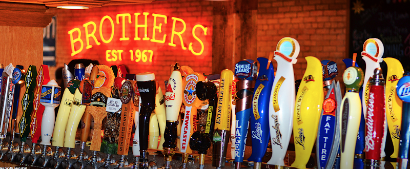 Brothers Bar & Grill