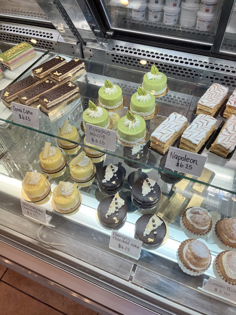 Si Bon Bakery & Cafe