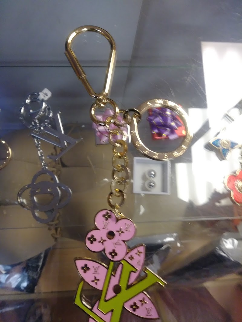 The Accessories Shop