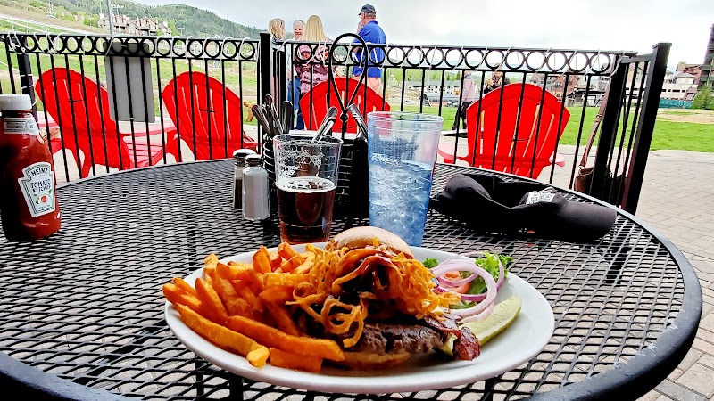 Slopeside Grill