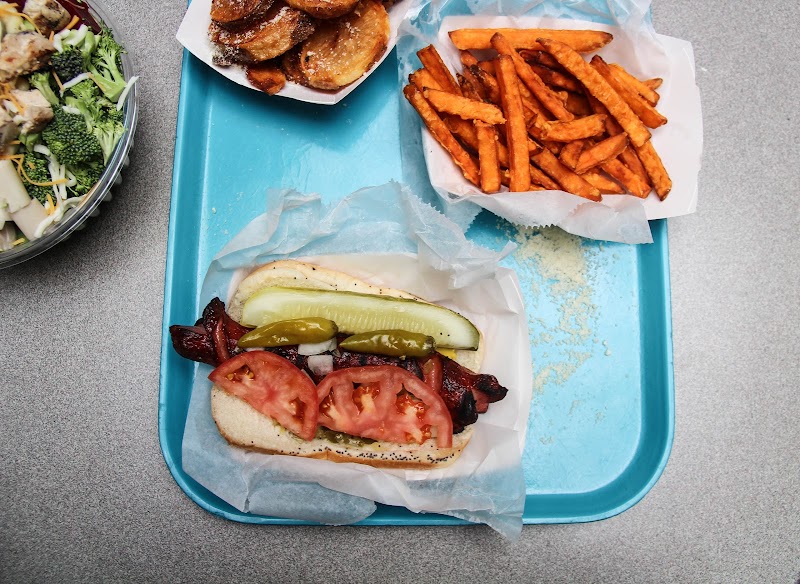 Michael's Grill & Salad Bar