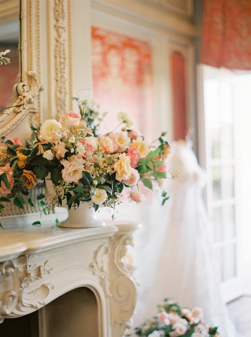 Vella Nest Floral Design By Historic Downtown