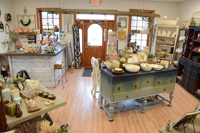 Brush - Home Decor & Paint Studio